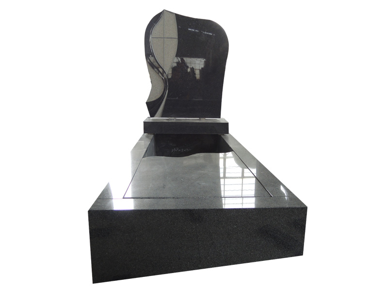 Black Granite Headstone With Sandblasted Design